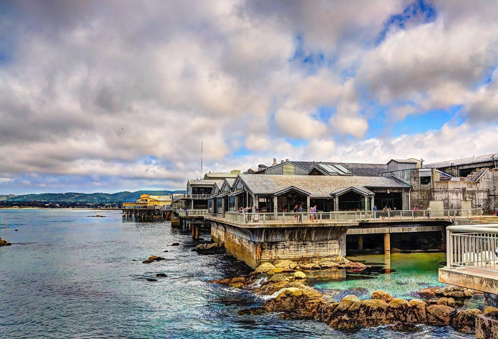 Holiday Inn Express At Monterey Bay By Ihg Сисайд Экстерьер фото